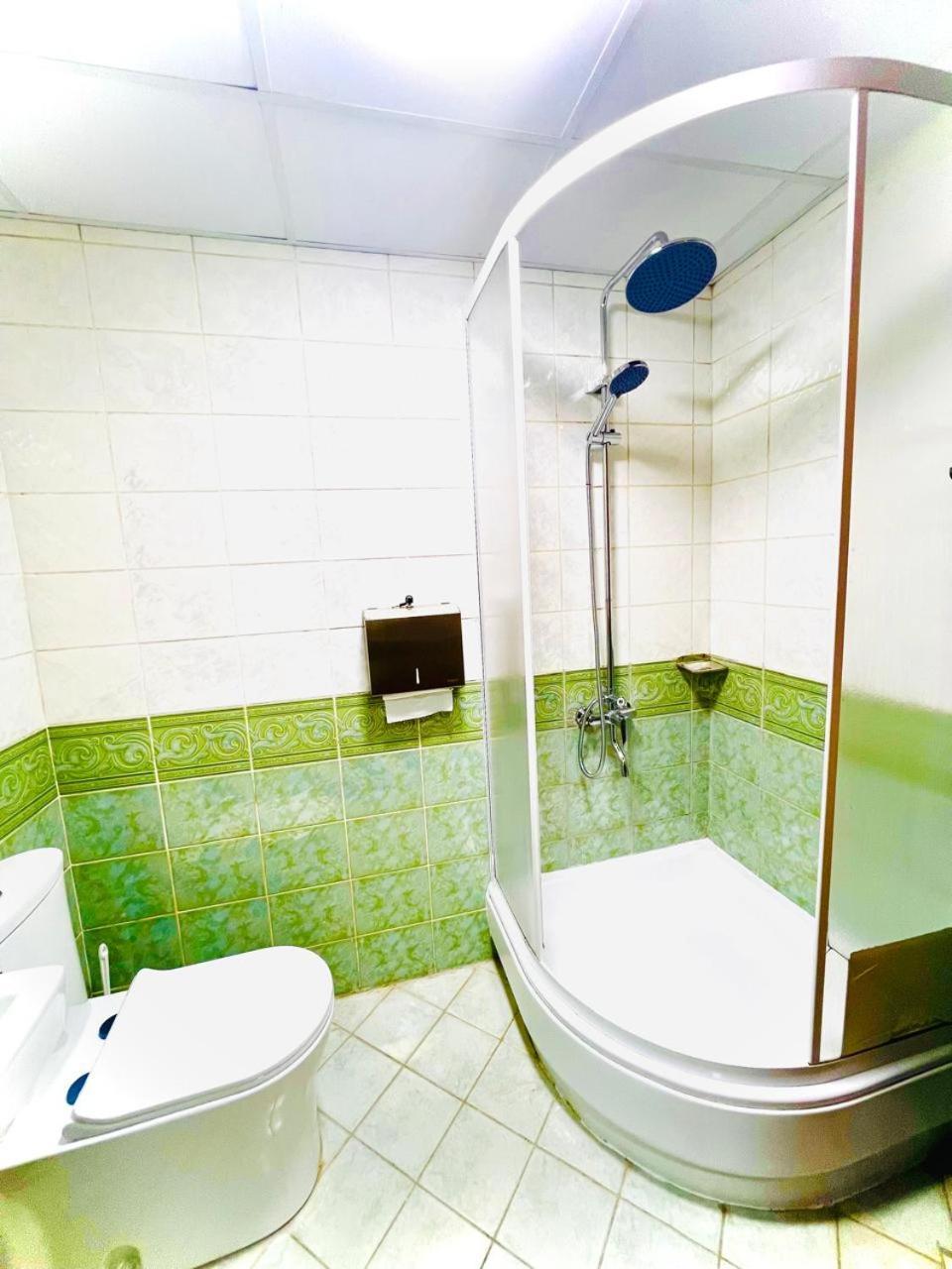 Galaxy Star Hotel Dubai Bagian luar foto