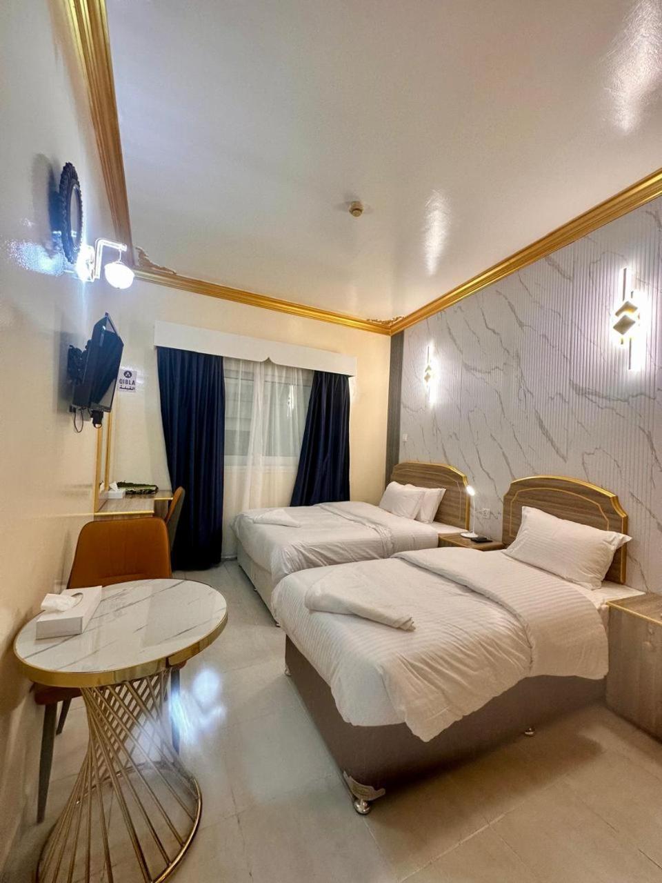 Galaxy Star Hotel Dubai Bagian luar foto